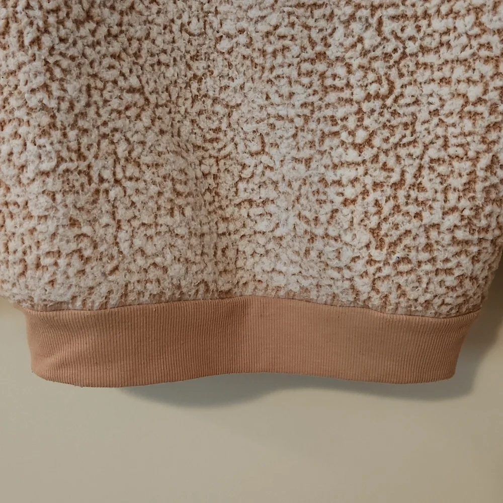 Express Cozy Oversized Pullover - Picture 4 of 9